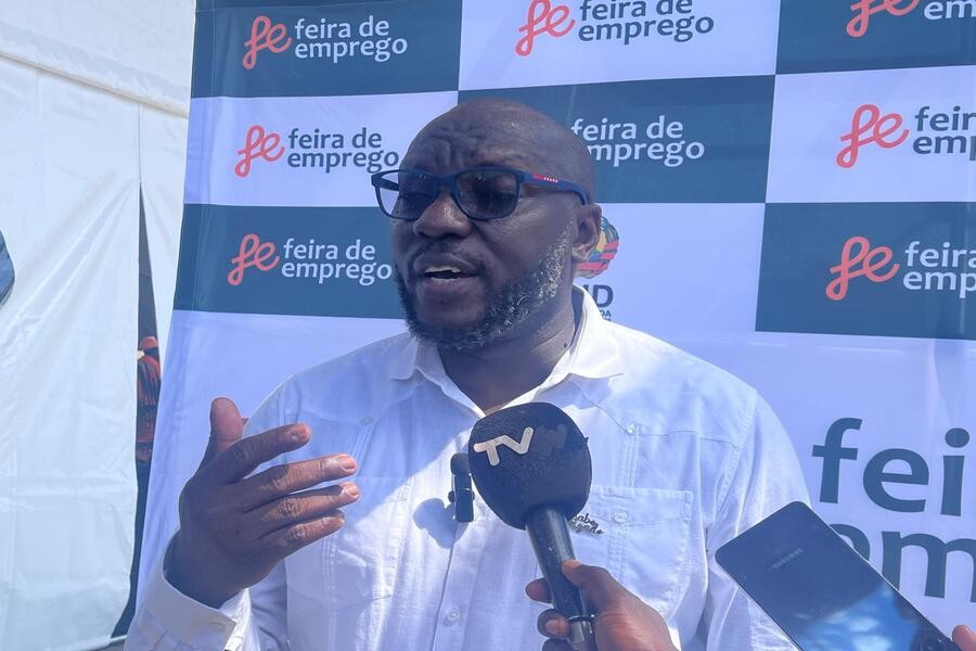 Cabo Delgado: Ministro da Juventude defende formação de jovens em Maputo e nega exclusão da província