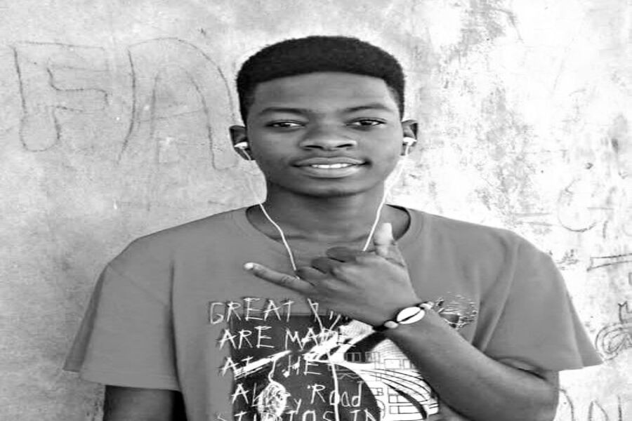 Cabo Delgado: SERNIC aponta suicídio na morte do filho do músico Carlos De Lina, enquanto família aponta para possível assassinato