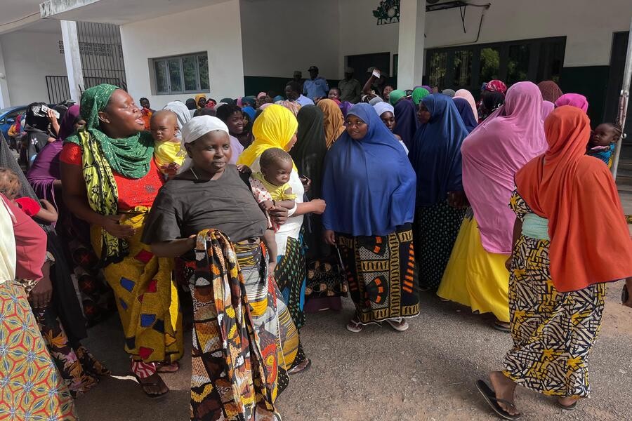 Cabo Delgado: Dezenas de Mães em Pemba protestam contra alegado desvio do fundo social no INAS