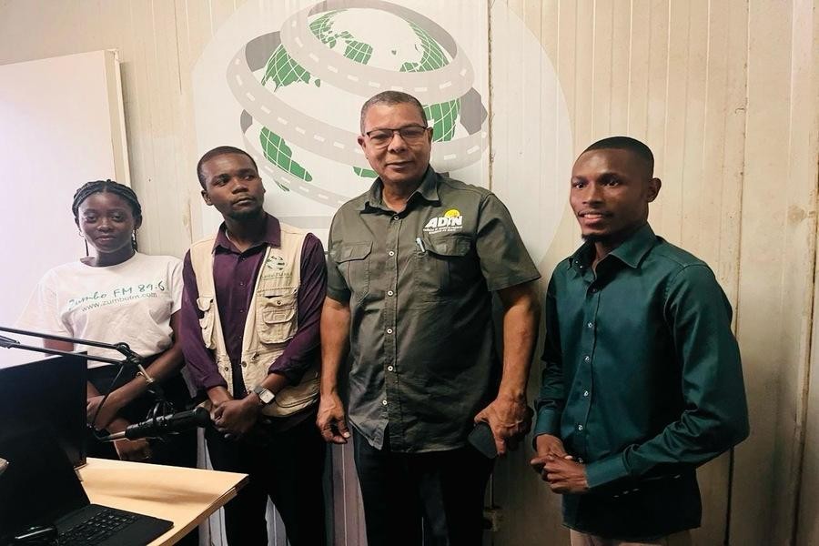 Cabo Delgado: PCE da ADIN visita Rádio Zumbo FM e encoraja estação a continuar a informar as comunidades