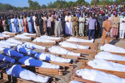 Ataque na Nigéria deixa mais de 100 civis mortos