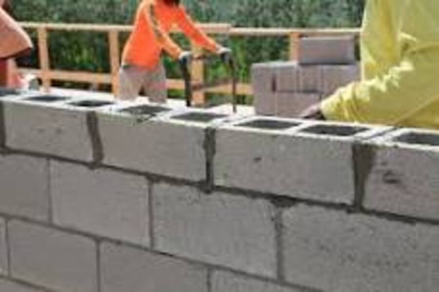 Cabo Delgado: Juventude pede redução dos preços de materiais de construção para facilitar acesso à habitação